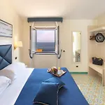 Del Mare فندق سورينتو