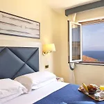 Del Mare