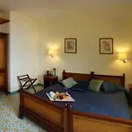 Del Mare 3* سورينتو