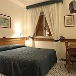 Del Mare فندق 3*