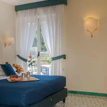 Del Mare 3* Sorrento