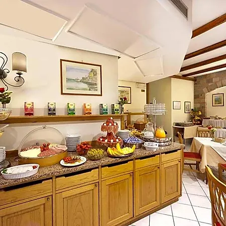 Hotel Del Mare 3*