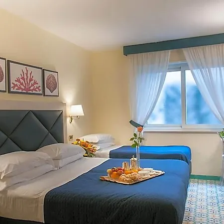 Del Mare 3* Sorrento