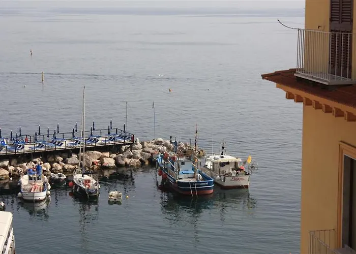 Del Mare 3* Сорренто