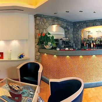 Отель Del Mare Сорренто