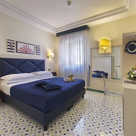 Del Mare 3* Sorrento