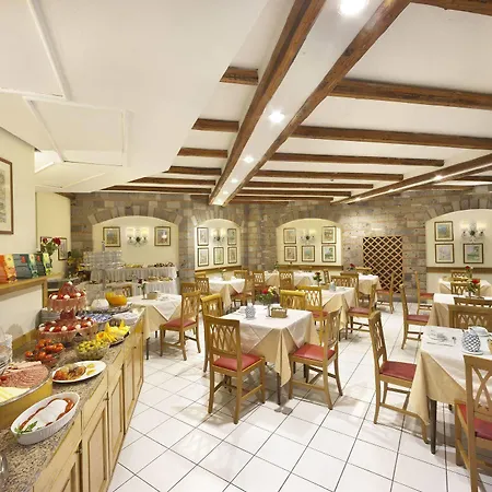 Del Mare Hotel 3*