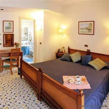 Del Mare 3* Sorrento